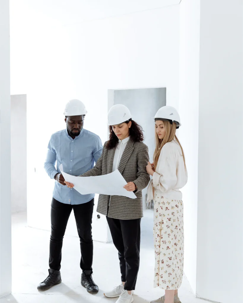 who should hire our construction lawyers
